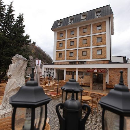 Hotel Kratis Kratovo Екстер'єр фото