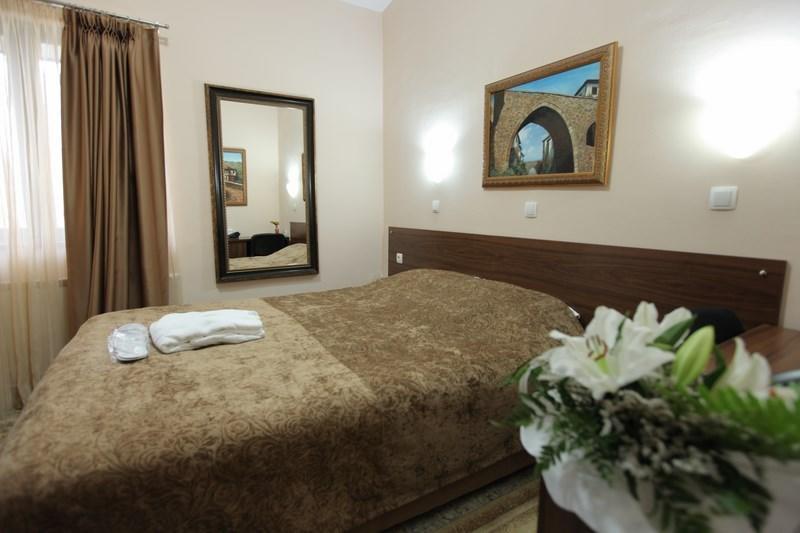 Hotel Kratis Kratovo Номер фото